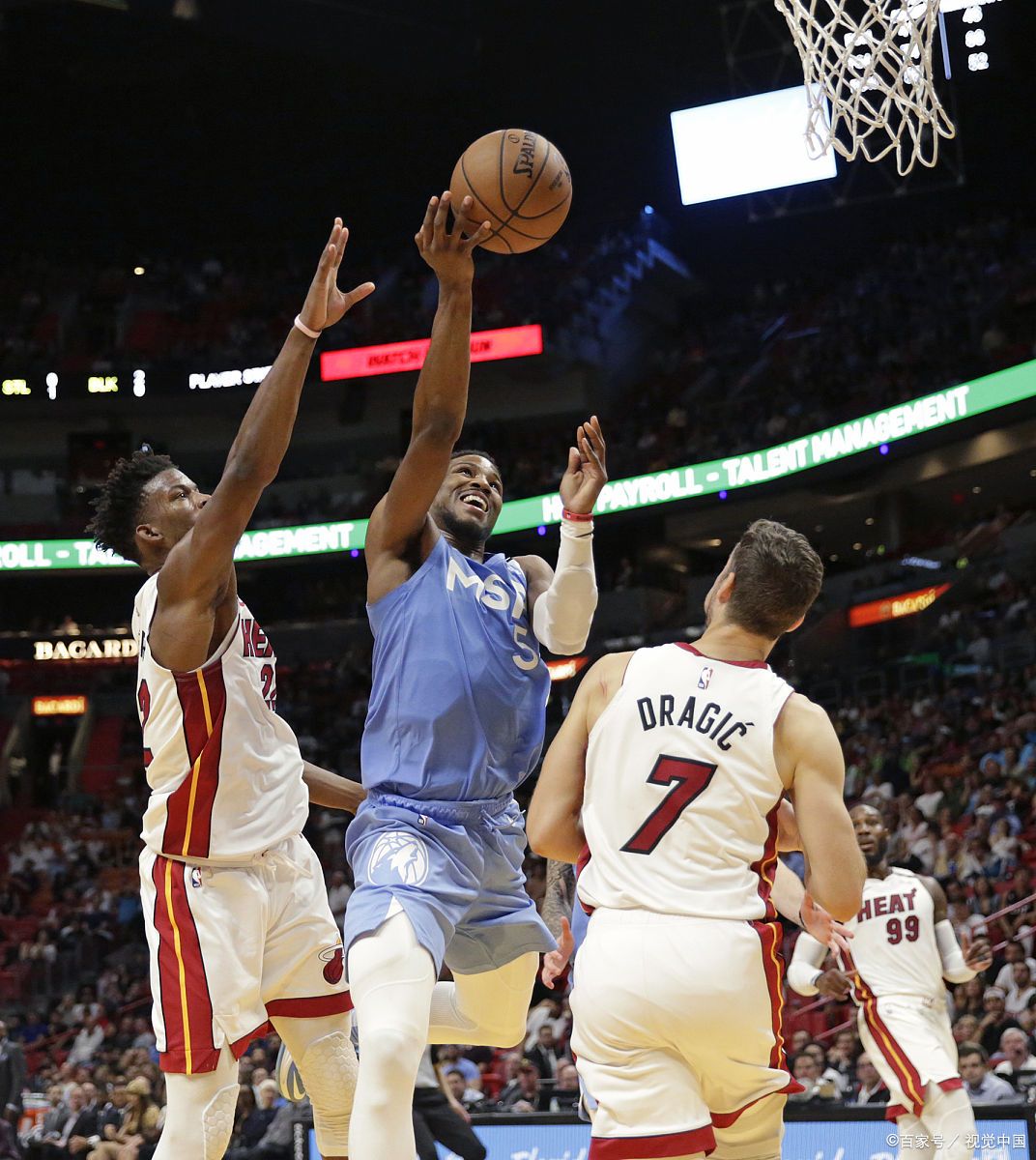 乐鱼-关于快船绝杀雄鹿，锡安扛起全队的信息